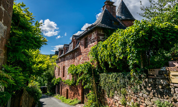 Collonges-la-Rouge.jpeg